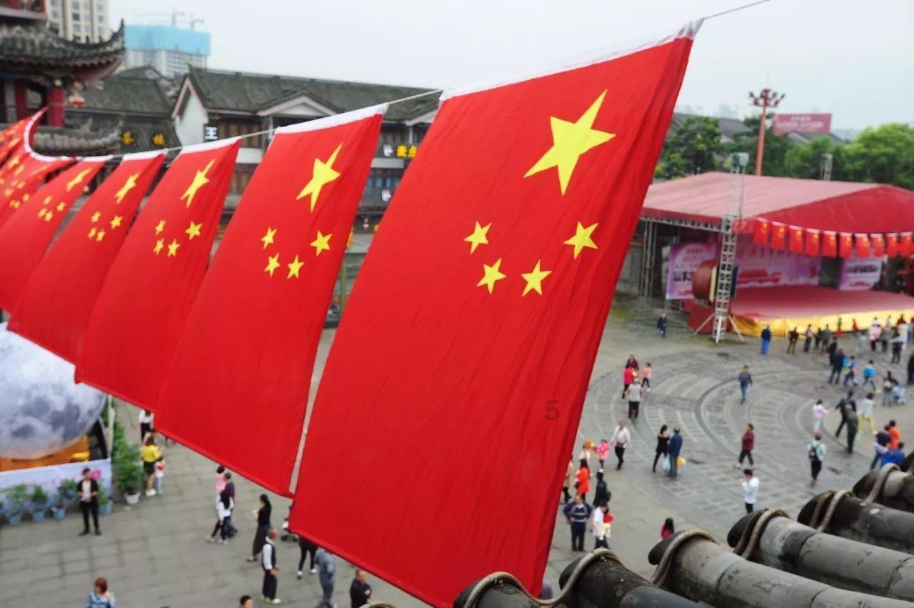 苏州工业园区吴淞社区表彰“星·巢行动”文明志愿家庭